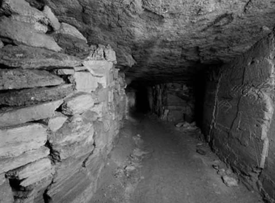 подземелье wow пещеры стенаний 3. подземелье средней школы. катакомбы скайрича. 3. катакомбы волгограда.